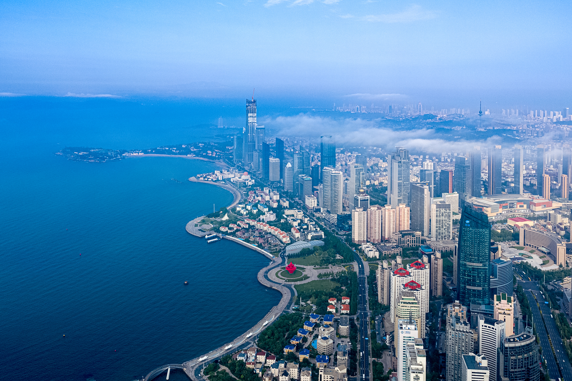 山东古城茶馆里的乡愁对话