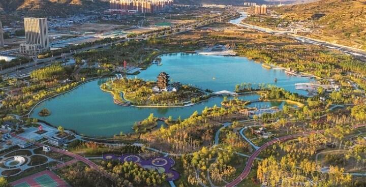 黄土高原上的明珠——吕梁