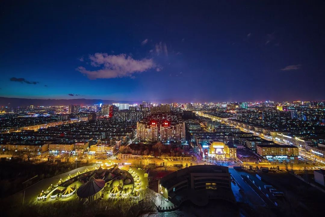 呼和浩特,友情与陪伴的温馨日常